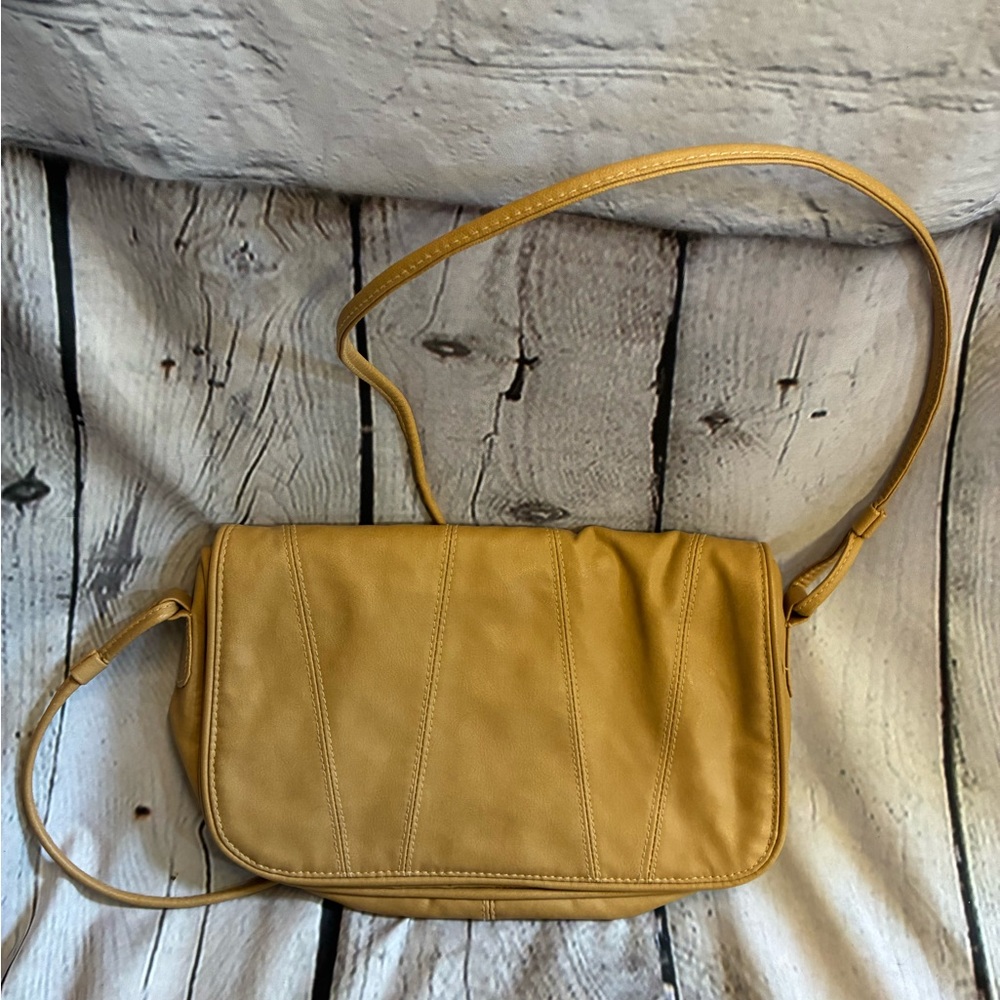 Vintage 80s Sarné Tan Camel Brown Faux Leather Crossbody Bag Women’s Purse